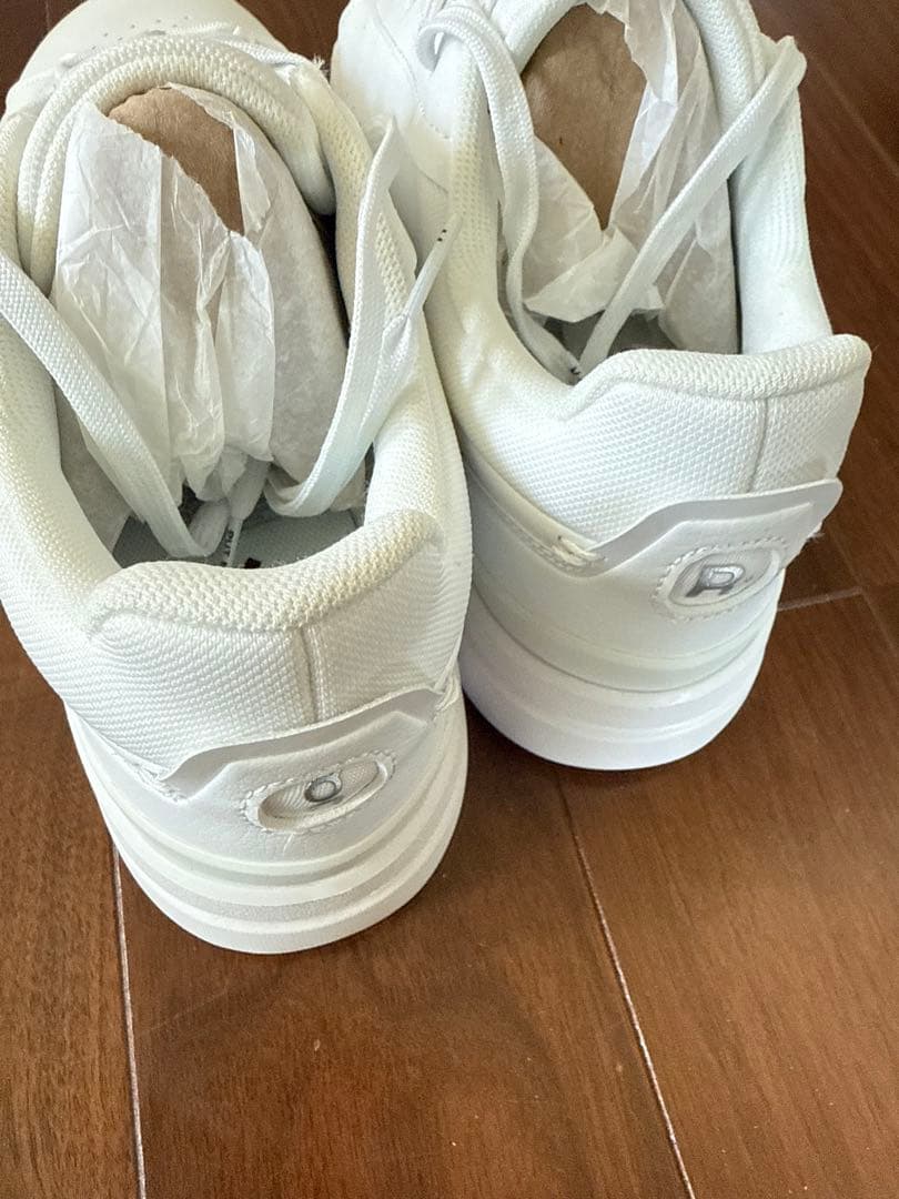 【未使用】　On 白スニーカー　26.5cm