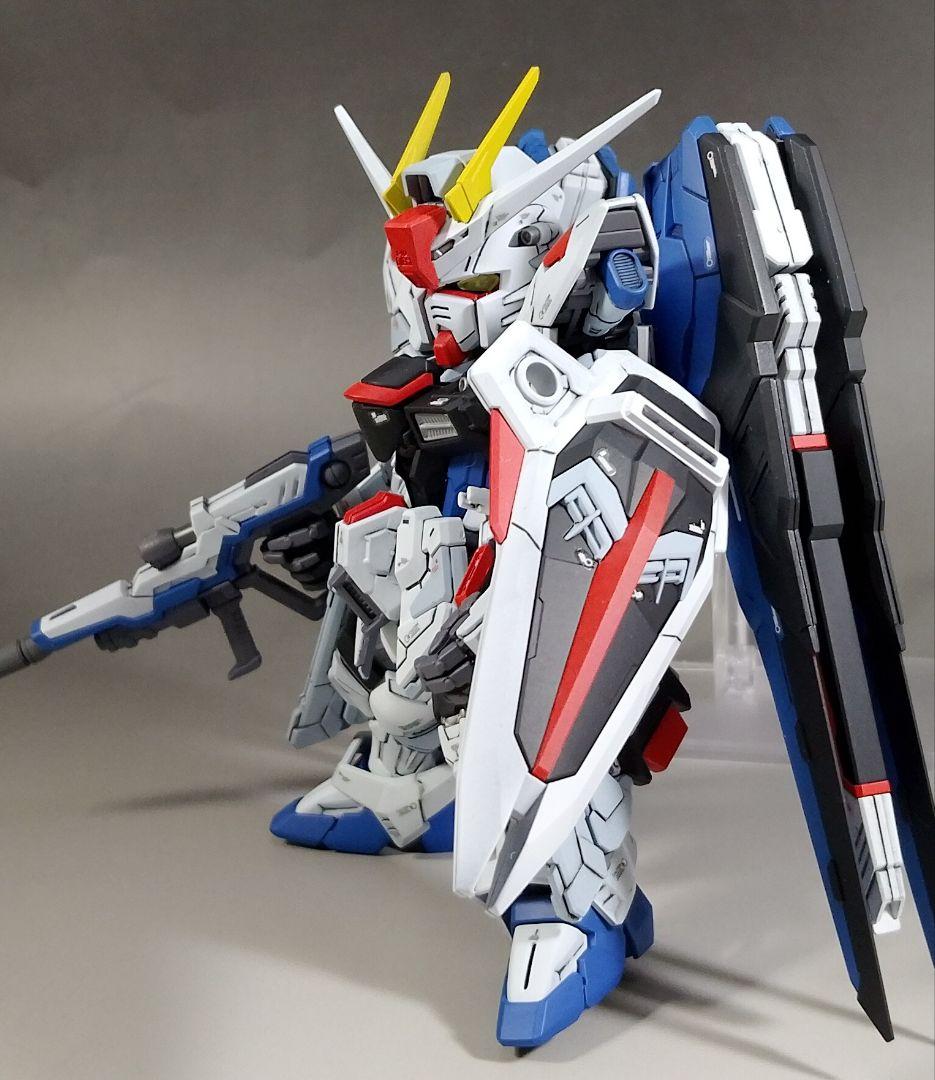 MGSD フリーダムガンダム 改修 全塗装 完成品