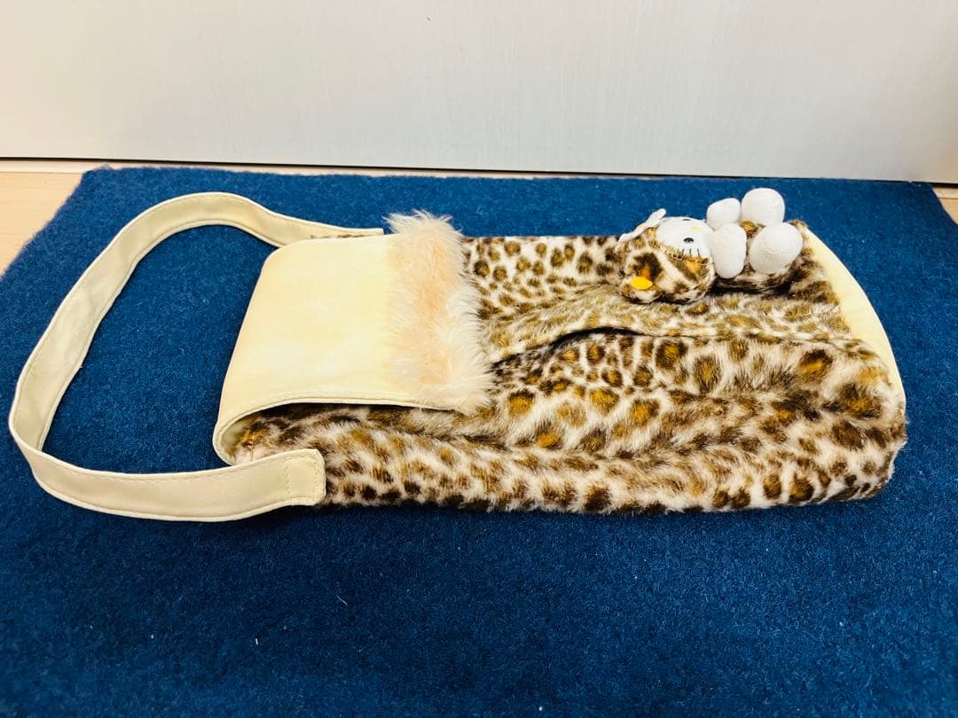 ハローキティ　ヒョウ柄　マスコット　ぬいぐるみ　ティッシュケース　レトロ