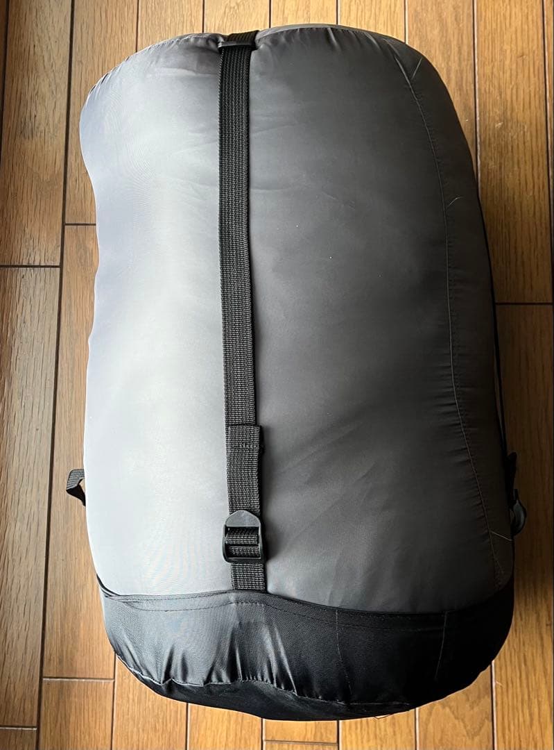 ロゴス 寝袋 neos 丸洗いアリーバ -15 冬用