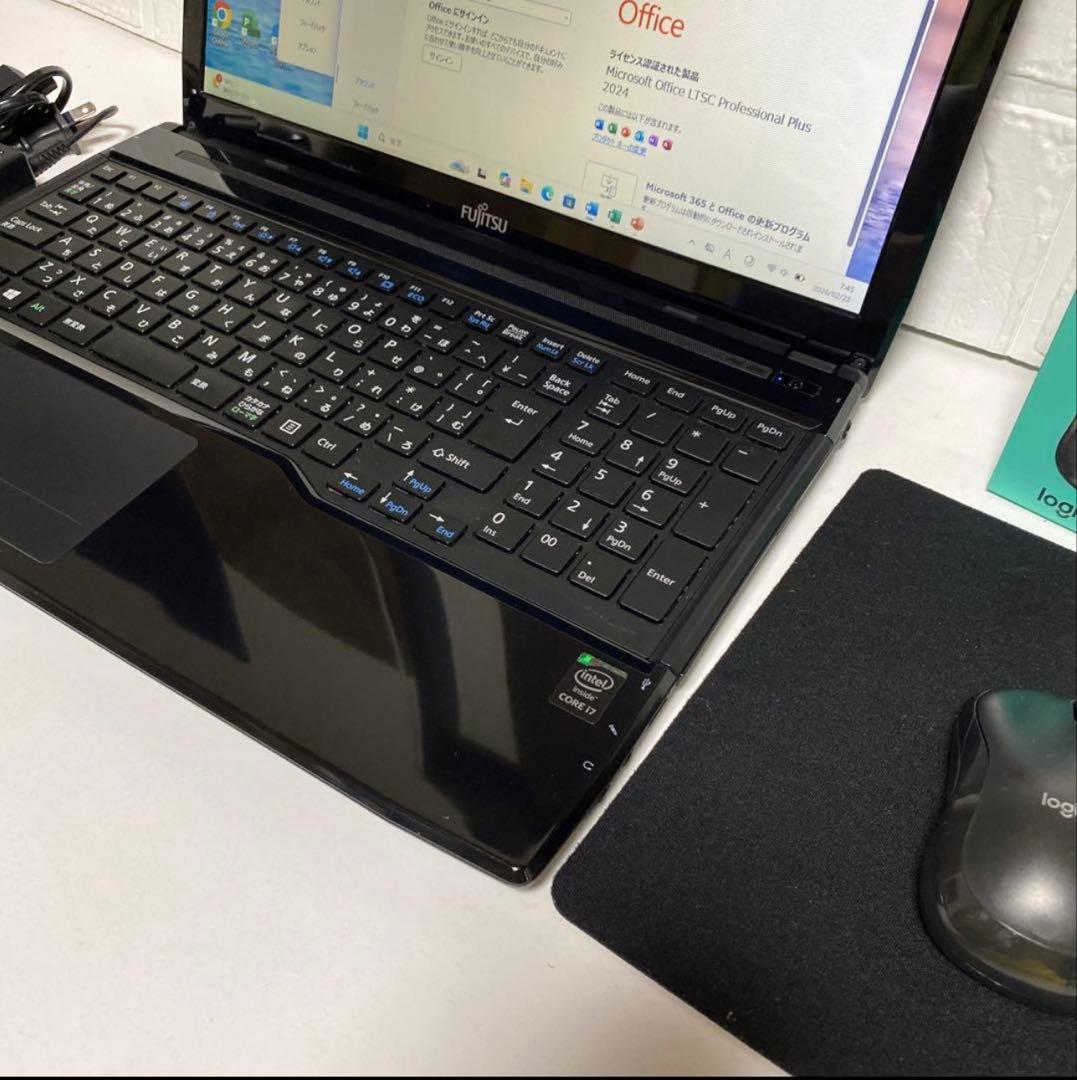 Windows11 オフィス付きCorei7メモリ8GB 高速起動SSD 富士通 - メルカリ