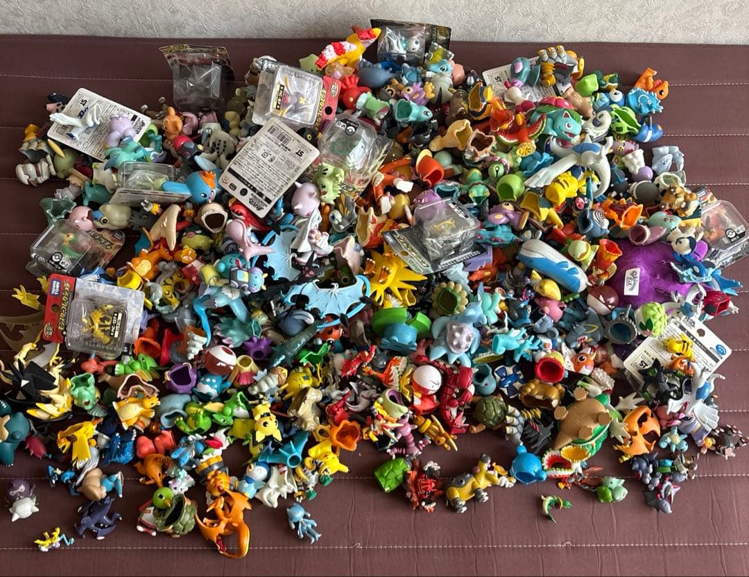 モンコレ　超大量　ポケモン　フィギュア　グッズ　853個以上　クリア　指人形