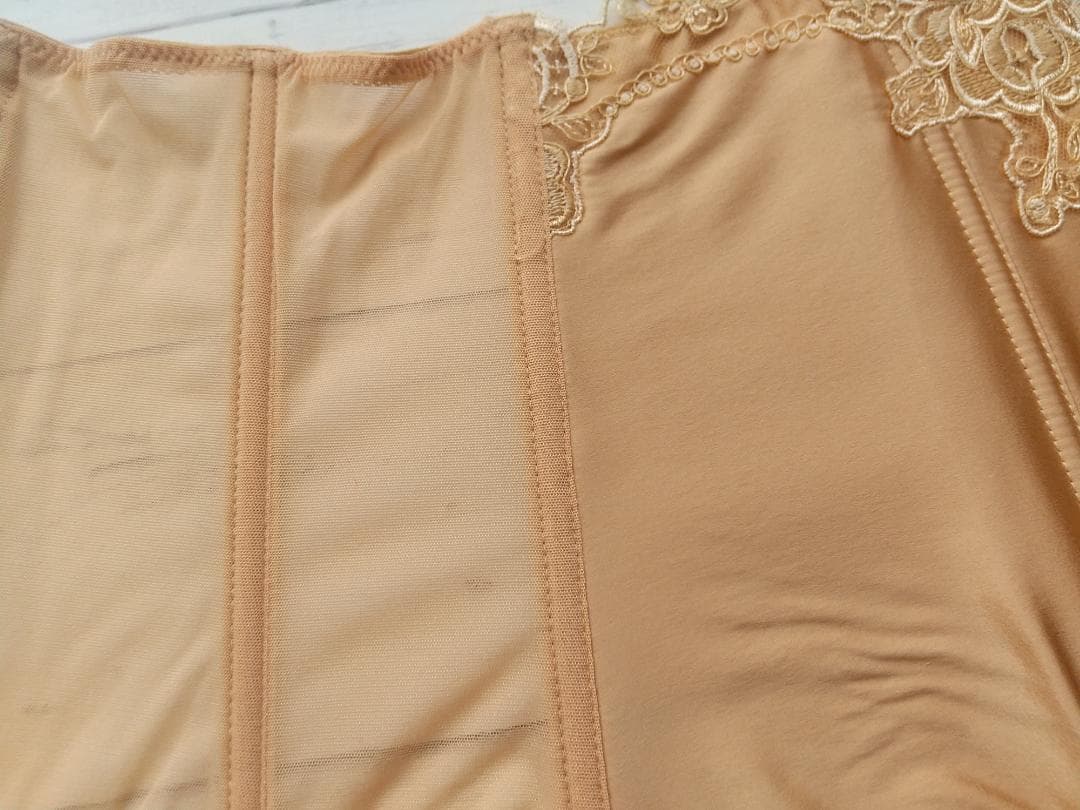 FR2《リズシャルメル》Reve de Luxe　ニッパーガーター