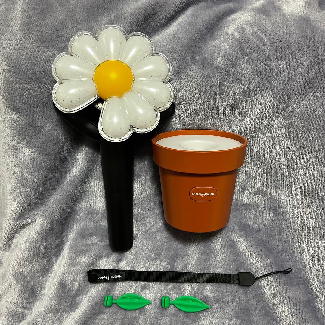 G-DRAGON ペンライト　オフィシャルライトスティック　クレイドル　リーフ