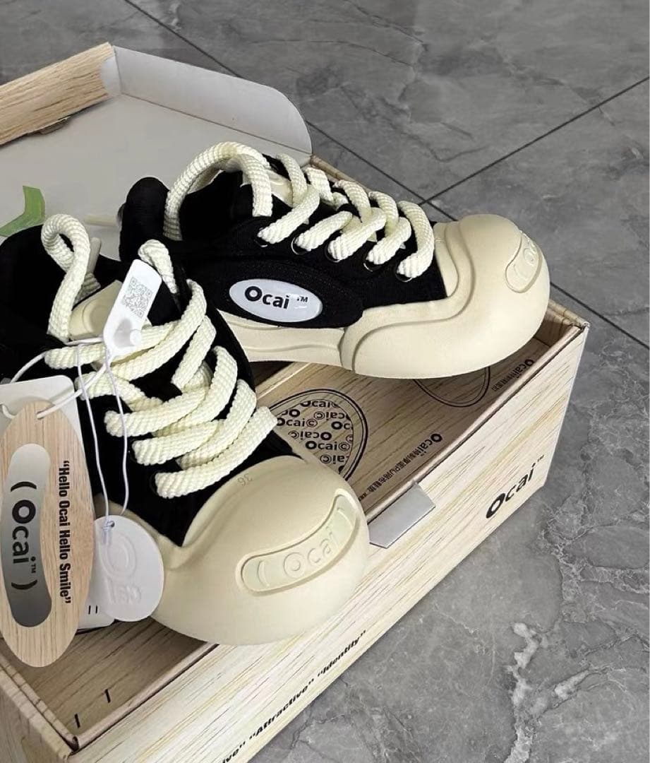 ocai smile スニーカー 厚底 新品未使用 - メルカリ
