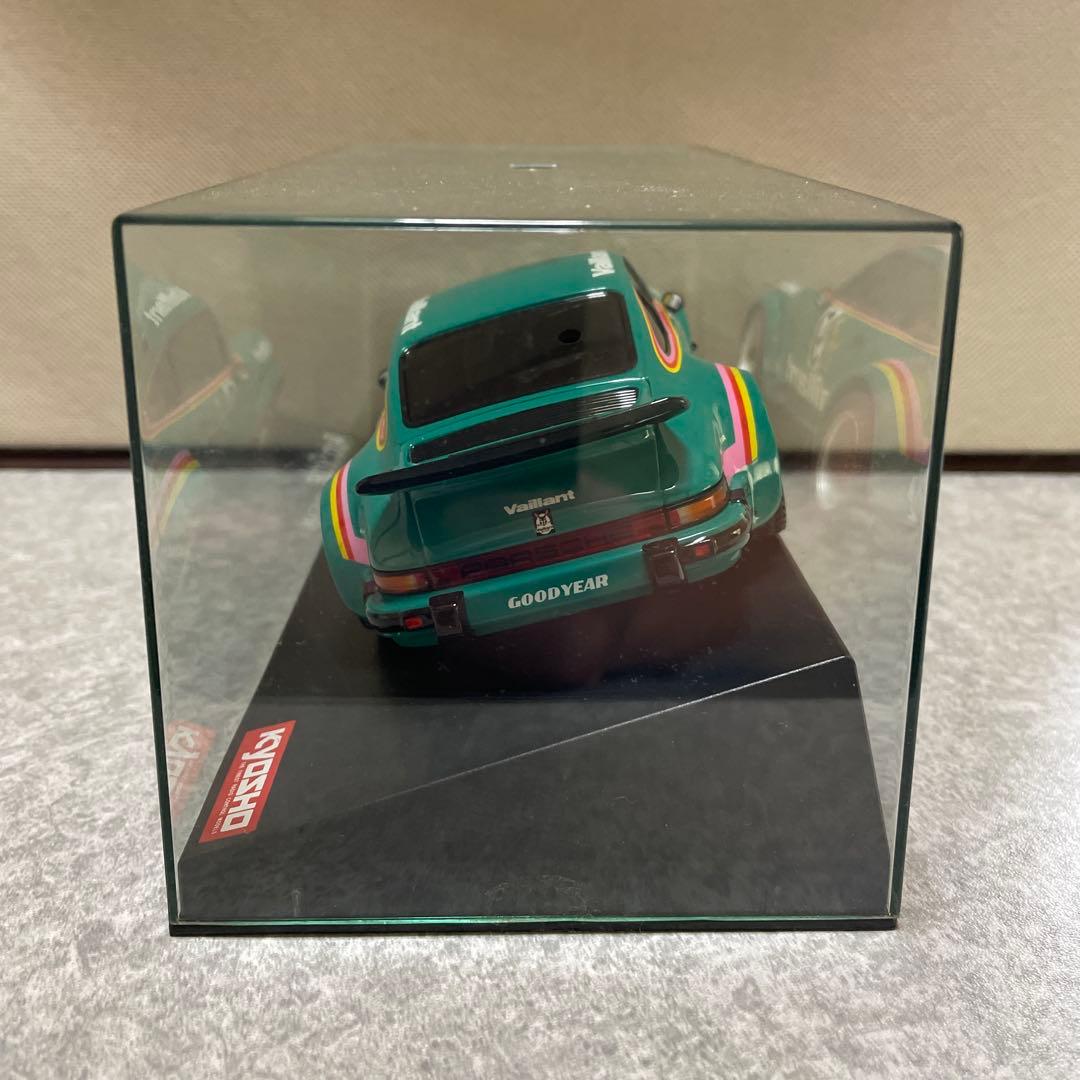 ☆京商ミニッツ ポルシェ934 RSR ターボ Vaillant ボディ中古美品