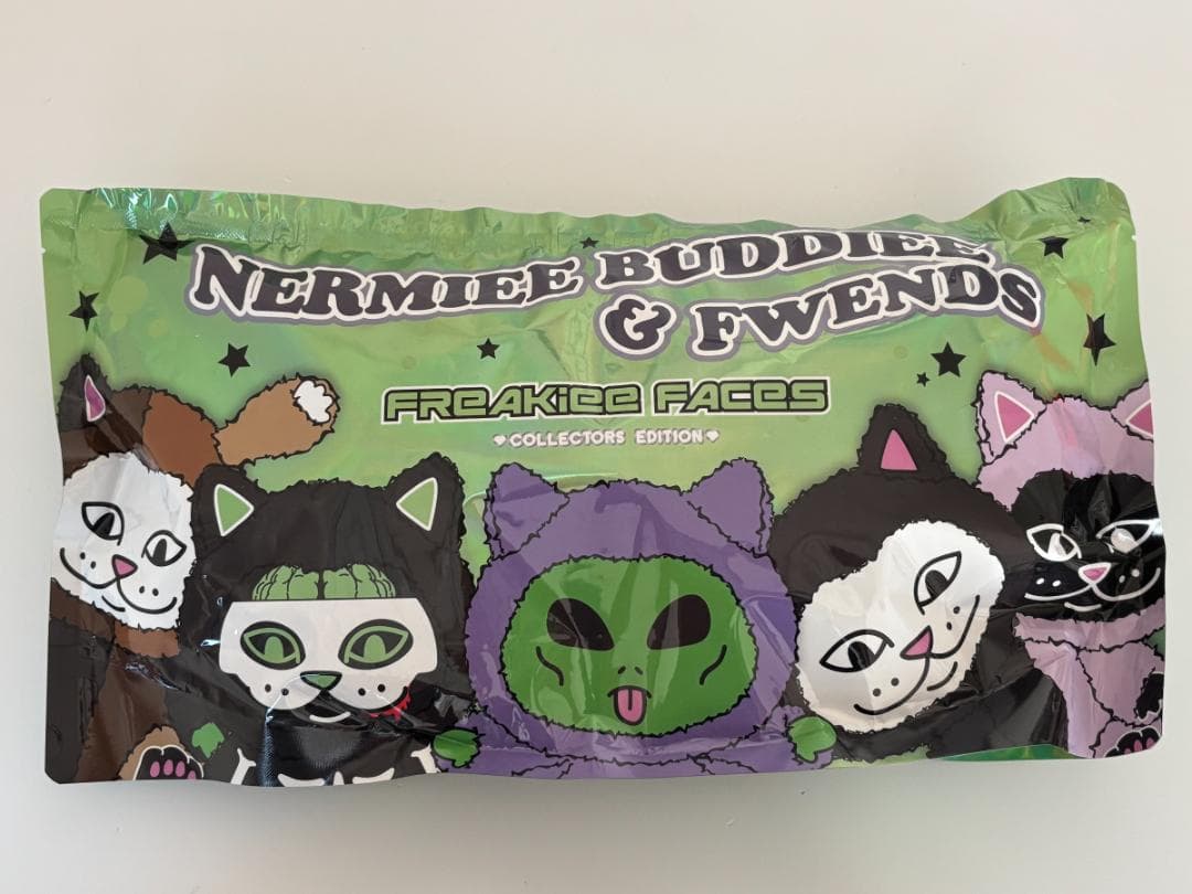 Freakiee Faces NermieeBags (コンプリート4体Set)
