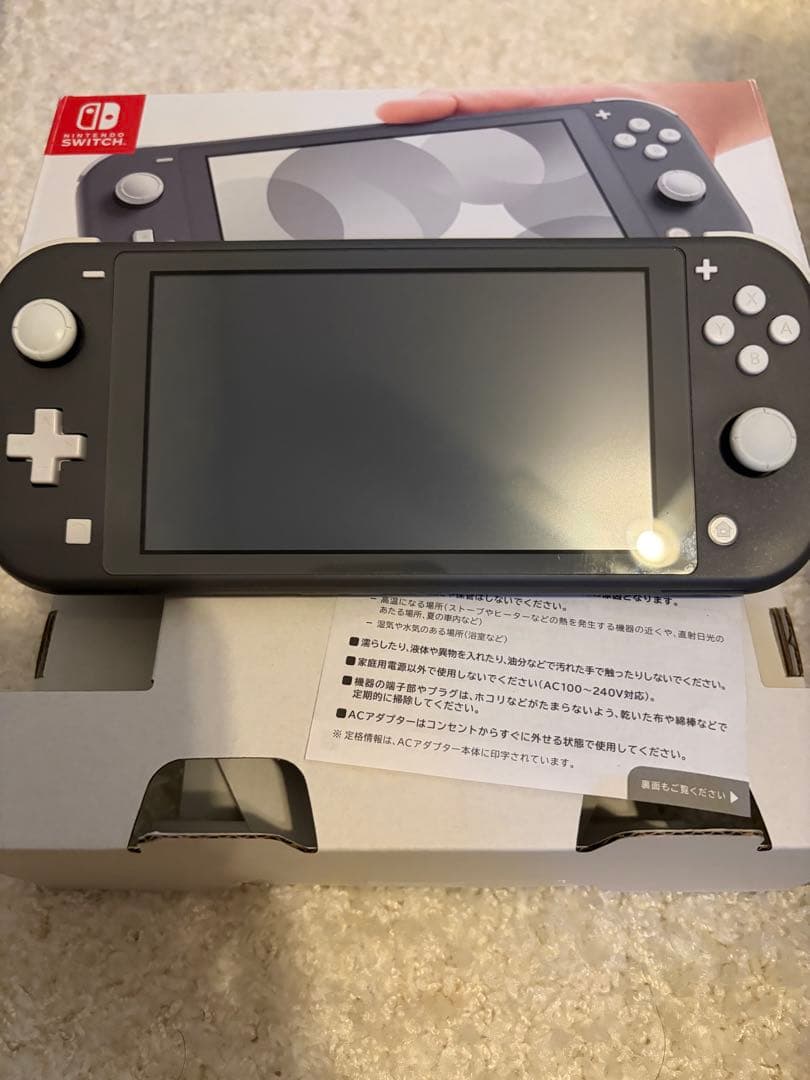 SDつきSwitchライト グレー 任天堂 Nintendo Switch Lite [グレー] 価格比較 - 価格.com