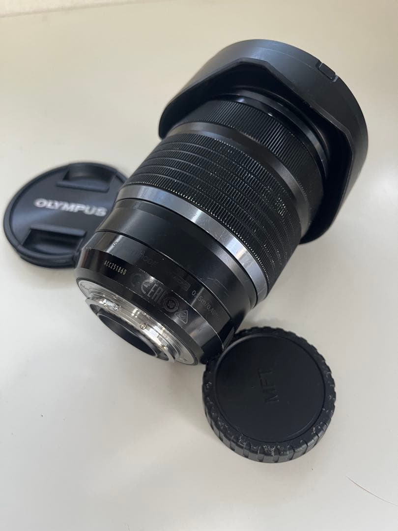 OLYMPUS 12-100mm レンズ(ズーム) オリンパス、PROレンズに F4.0通しの12-100mmのズームレンズが登場 M