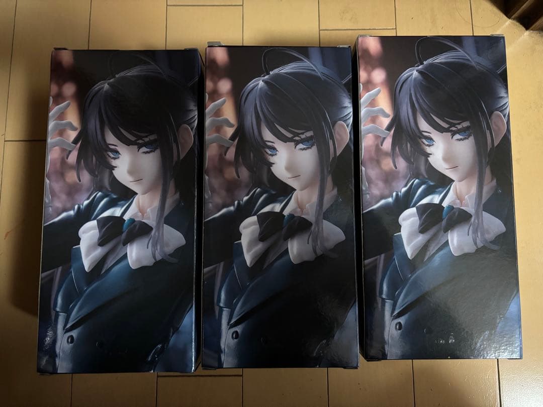 Ado ラウンドワン限定　3個セット