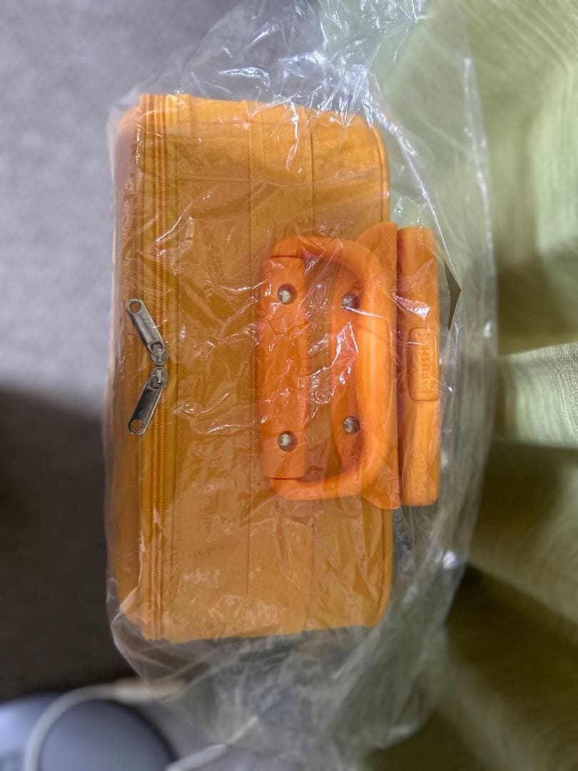 Qoo クー おでかけトランク 非売品 レア スーツケース - メルカリ