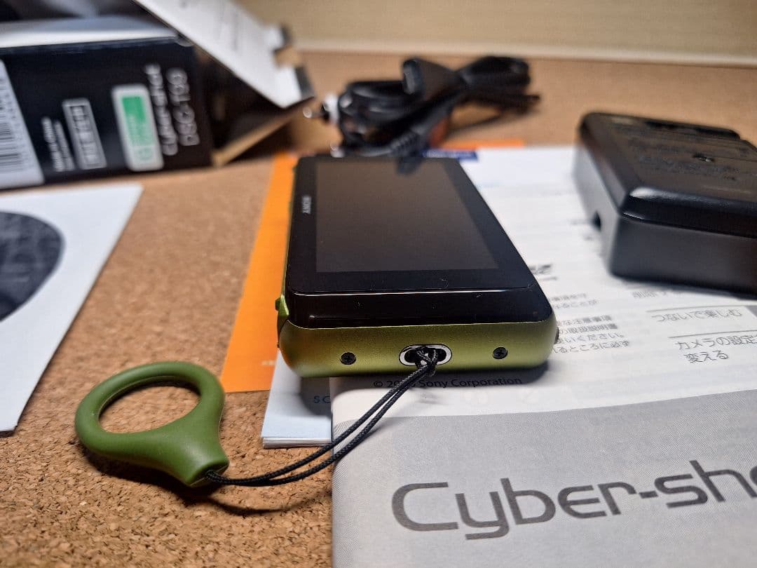 SONY Cyber-shot DSC- グリーン ソニー Cyber-shot DSC-T77 グリーン | コンパクトデジタルカメラ