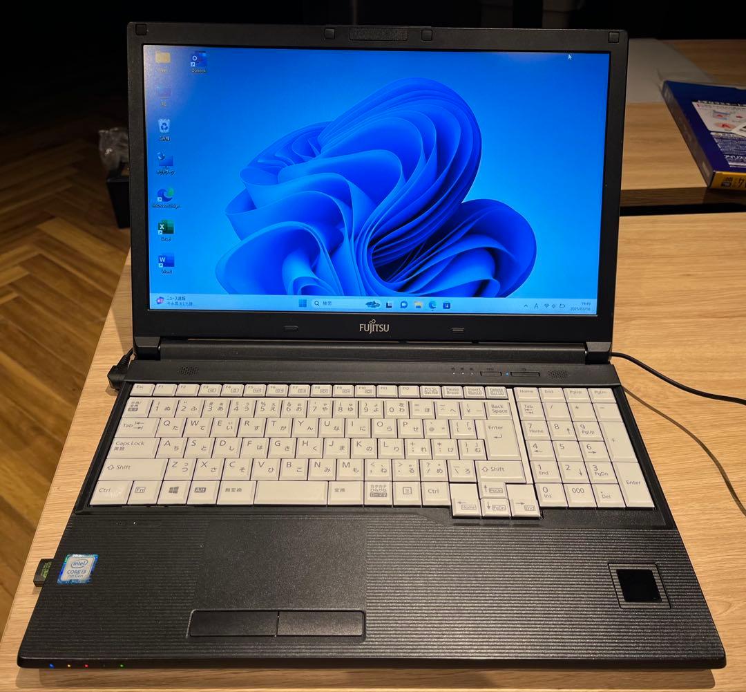 Windows11　ノートパソコンoffice搭載　富士通A577シリーズ Windows 11】富士通 LIFEBOOK A572 Corei5搭載ノートPC (15.6型