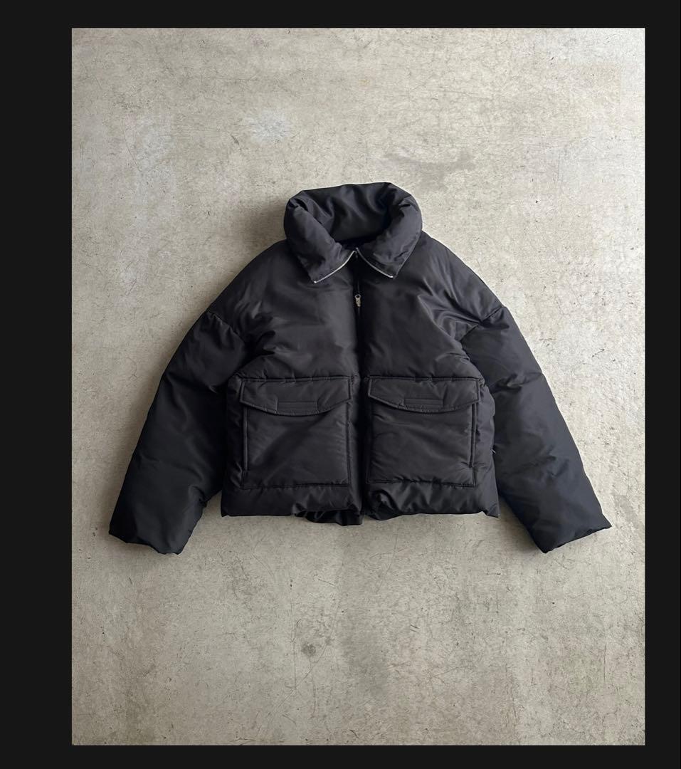 ARULLE シームレスポケットダウン ブラック - メルカリ