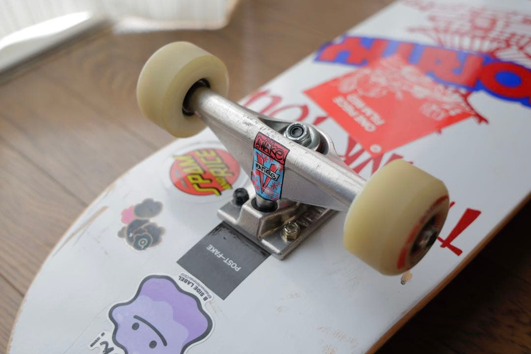 \"SSF\"スケートボード