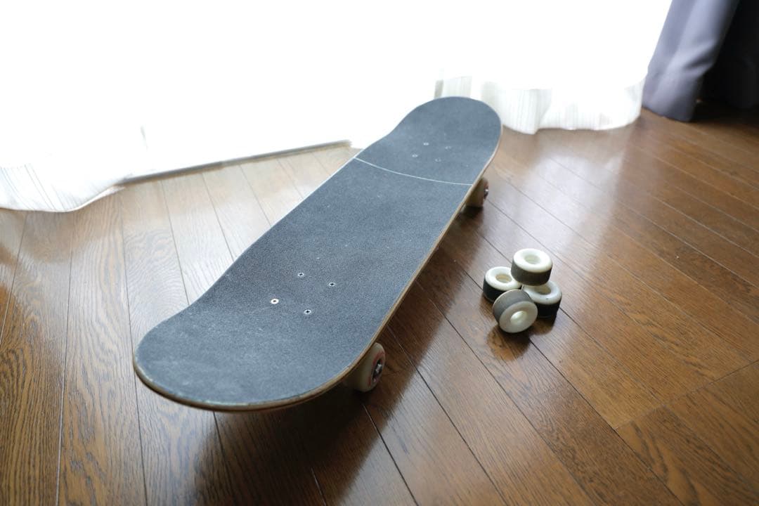 \"SSF\"スケートボード