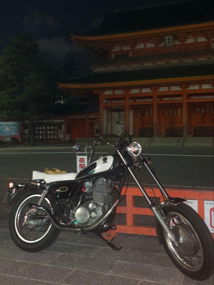 sr400.500 ベーツttタイプ シート ホワイト - メルカリ