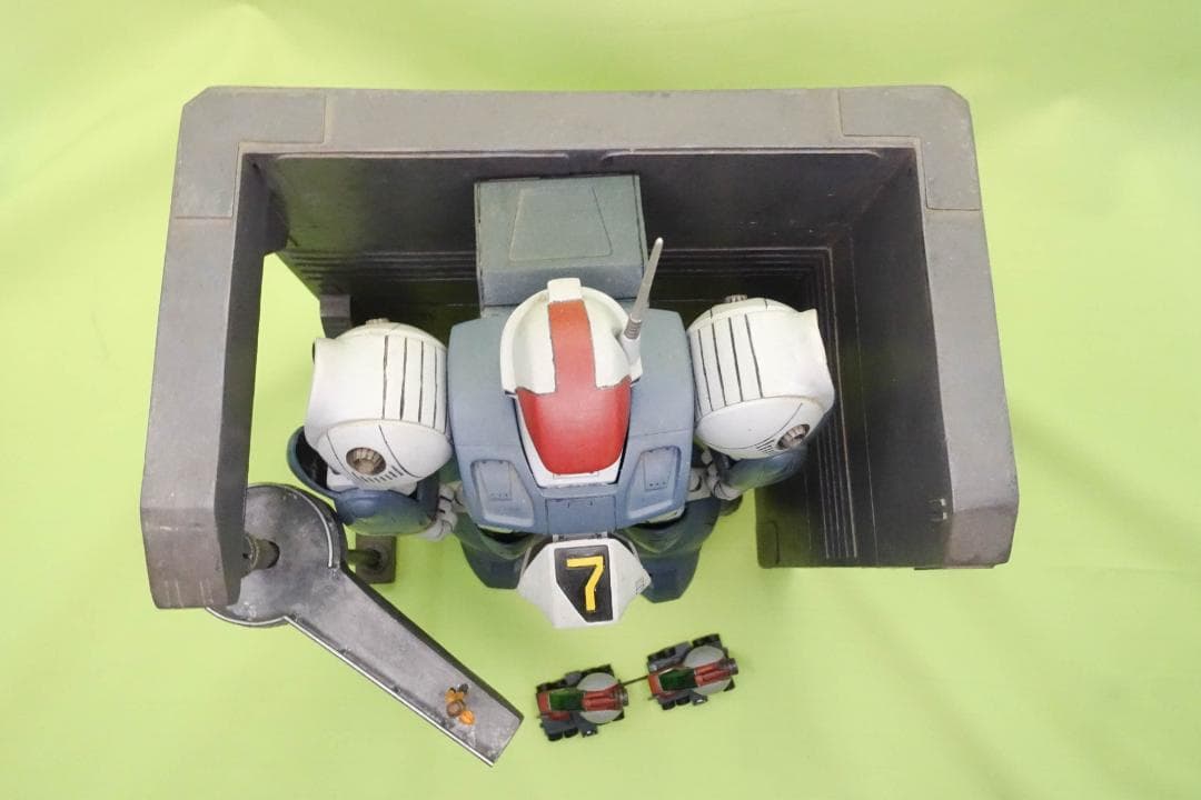 全塗装完成品】1/100 ラウンド・バーニアン・バイファム ／整備