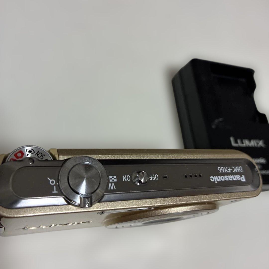 LUMIXデジタルカメラ14メガピクセルゴールドPanasonic - メルカリ