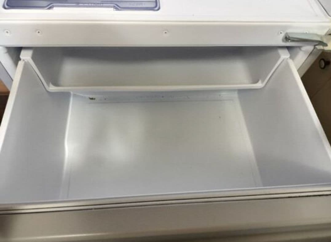 三菱冷蔵庫 MR-CX33EA-AS1 280L 2017年製｜三菱冷蔵庫 MR-CX33EA-AS1 280L