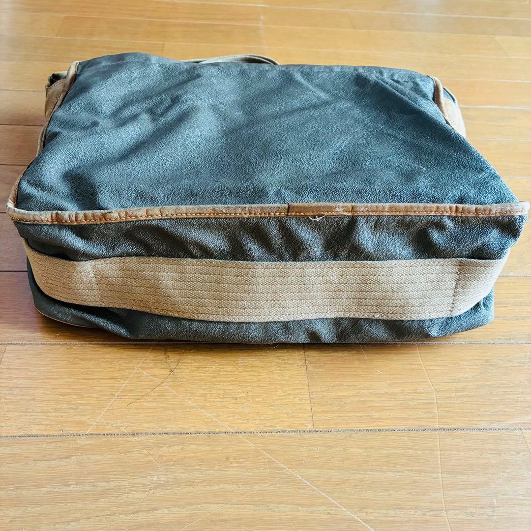 80年代 シーピーカンパニー メッセンジャーバッグ ロゴパッチ レザー