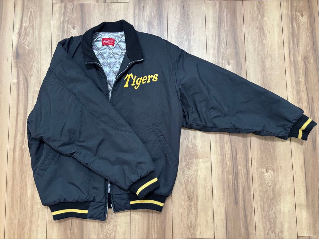 阪神タイガースのRawlings Tigers ジャケット Lサイズ アシックス