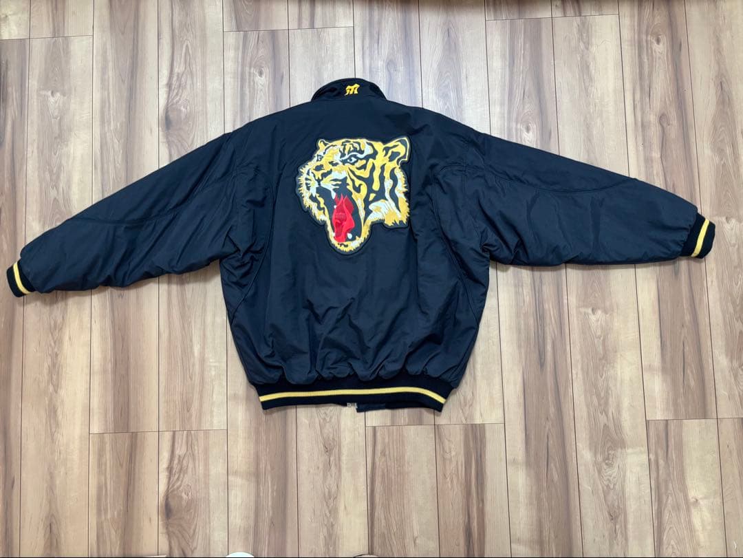 阪神タイガースのRawlings Tigers ジャケット Lサイズ アシックス