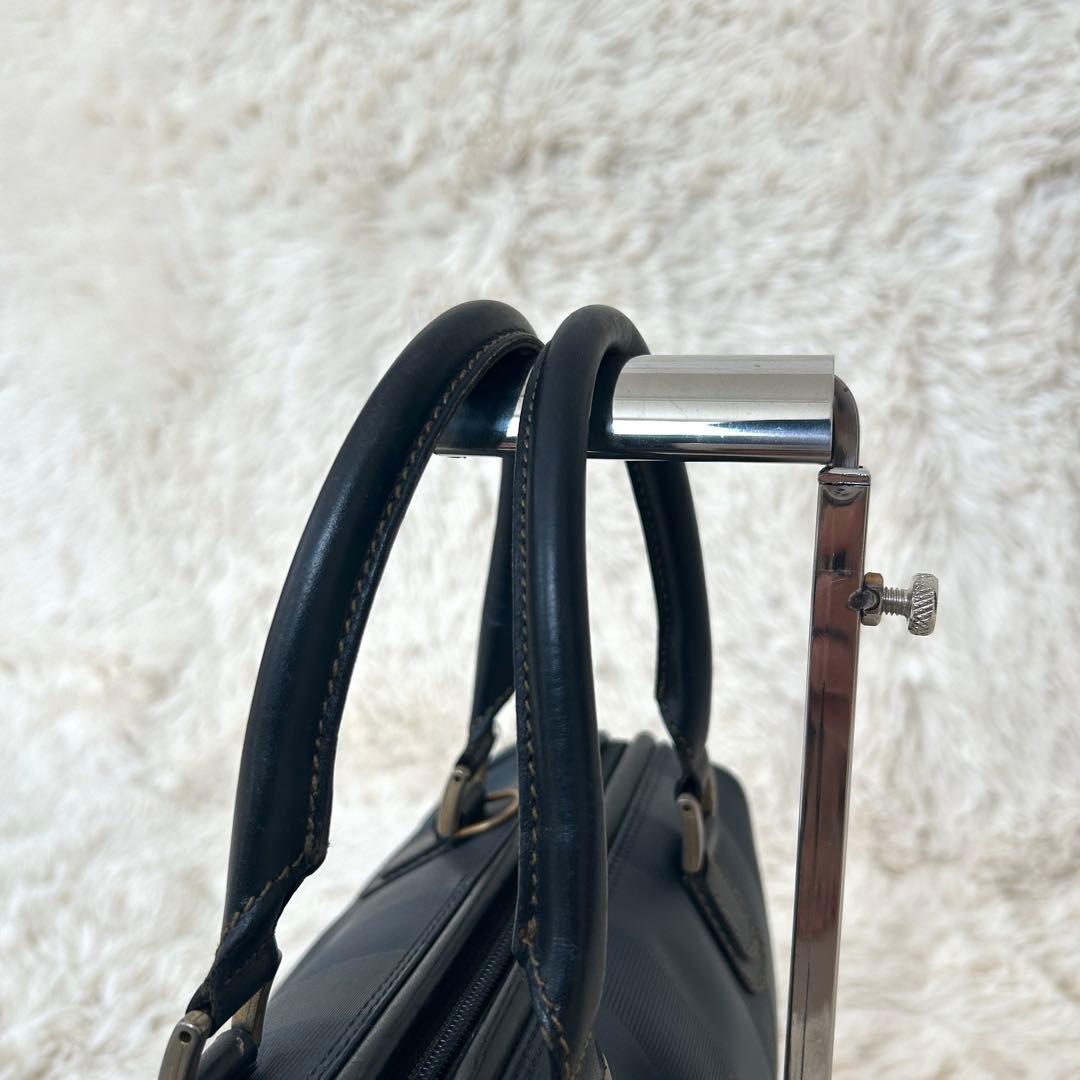 FENDI ペカン柄 ミニボストン PVC ネイビー ストライプ 金具 - メルカリ