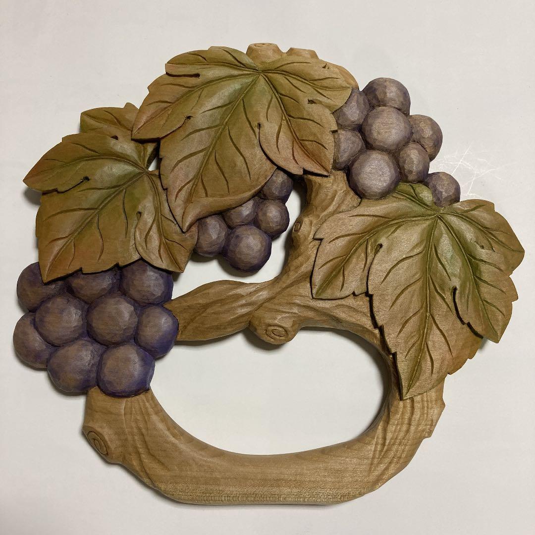 タオル掛け 木彫り ぶどう 葡萄 - メルカリ