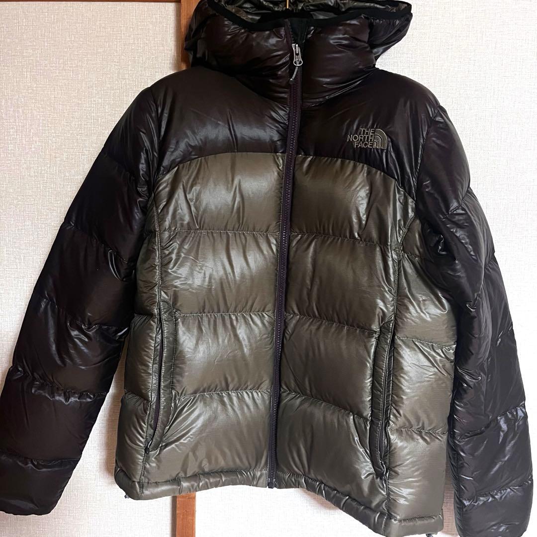 THE NORTH FACE フード付きダウンジャケット ブラウン×カーキ THE NORTH FACE（ザ ノースフェイス） ノースフェイス ダウン