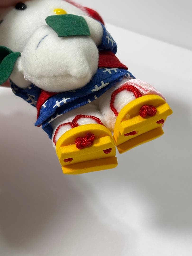 ハローキティ　ぬいぐるみキーホルダー　キティちゃん　鹿児島　桜島だいこん）