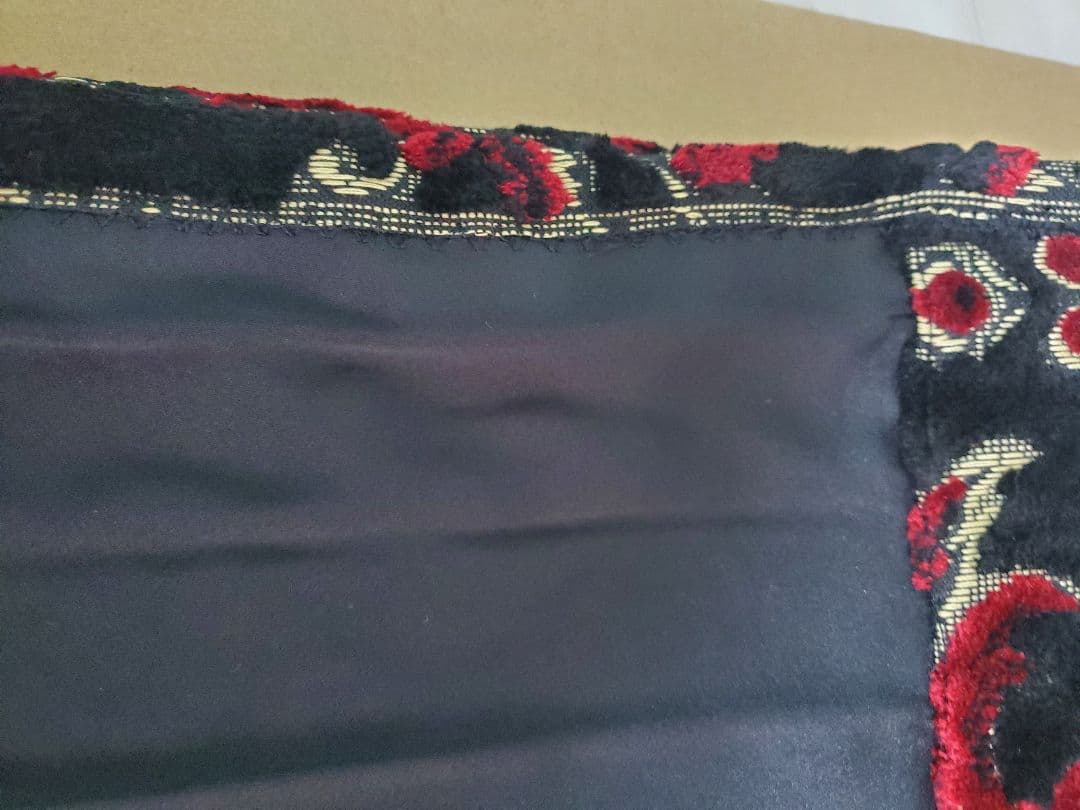 即発送可！期間限定値下げ中！！金華山 華恋 レッド 生地 ハギレ 【訳あり】