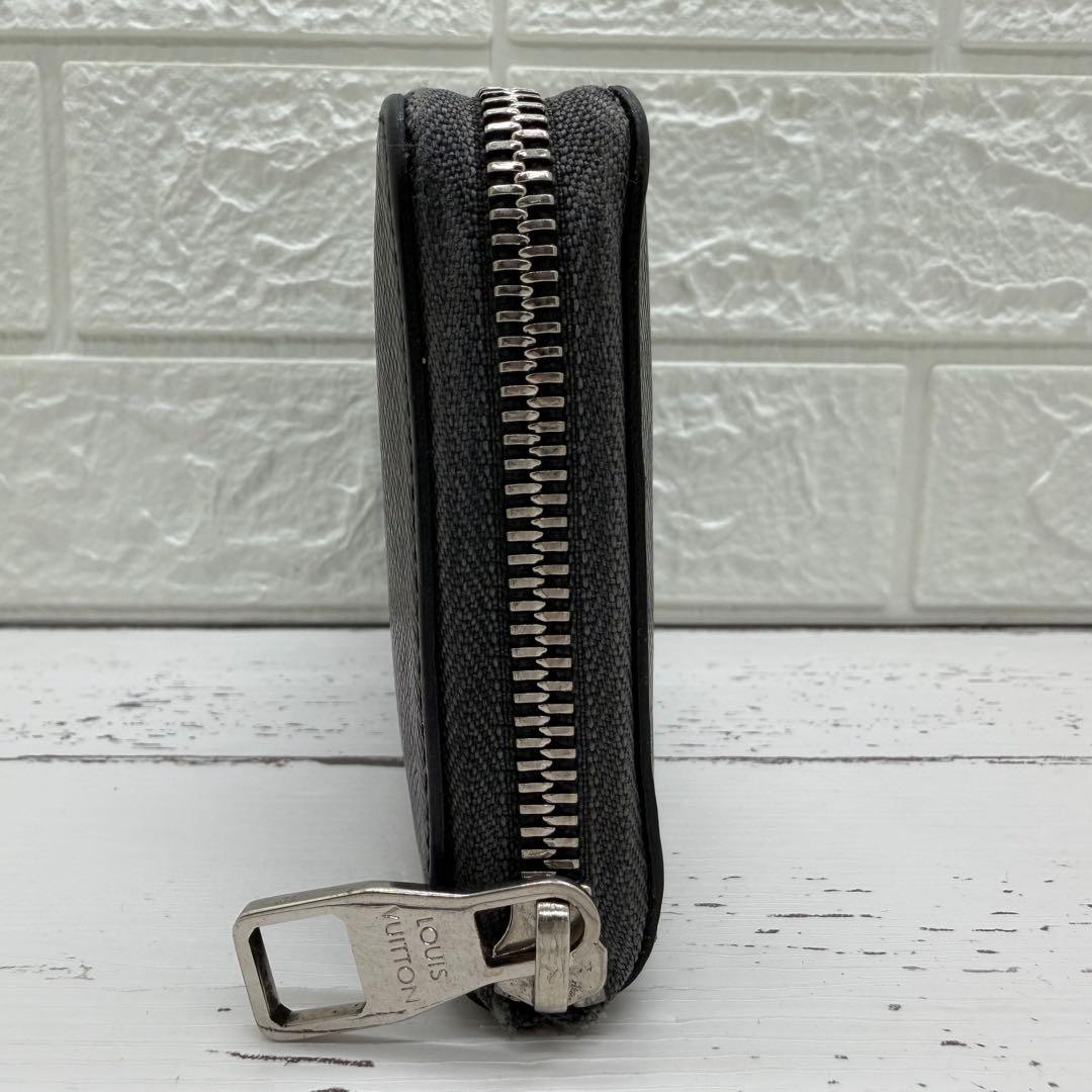 ルイヴィトン タイガ ヴェルティカル 長財布 ラウンドファスナー