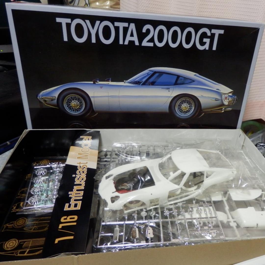 ❤️新品・日本製☆フジミ 1/16 トヨタ 2000GT 旧車 プラモデル 名車