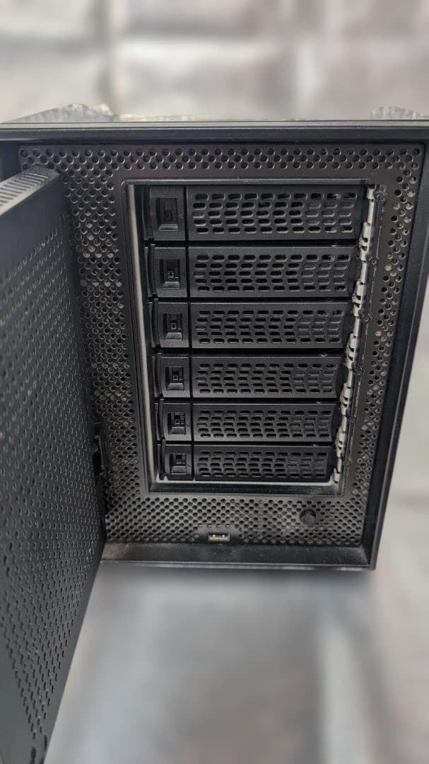 NAS】NETGEAR ReadyNAS 316 18TB（3TB×6）