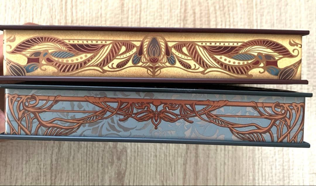 空き缶 メリー ナハトラビュリント ブルーメ ドゥンケルマギー ブック