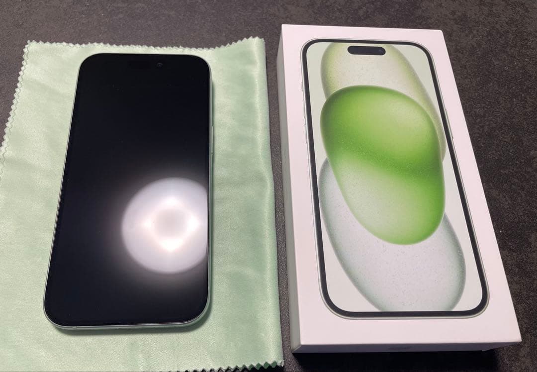 Apple iPhone 15 128GB グリーン 本体 Amazon | 【整備済み品】 Apple iPhone 15 128GB グリーン SIMフリー