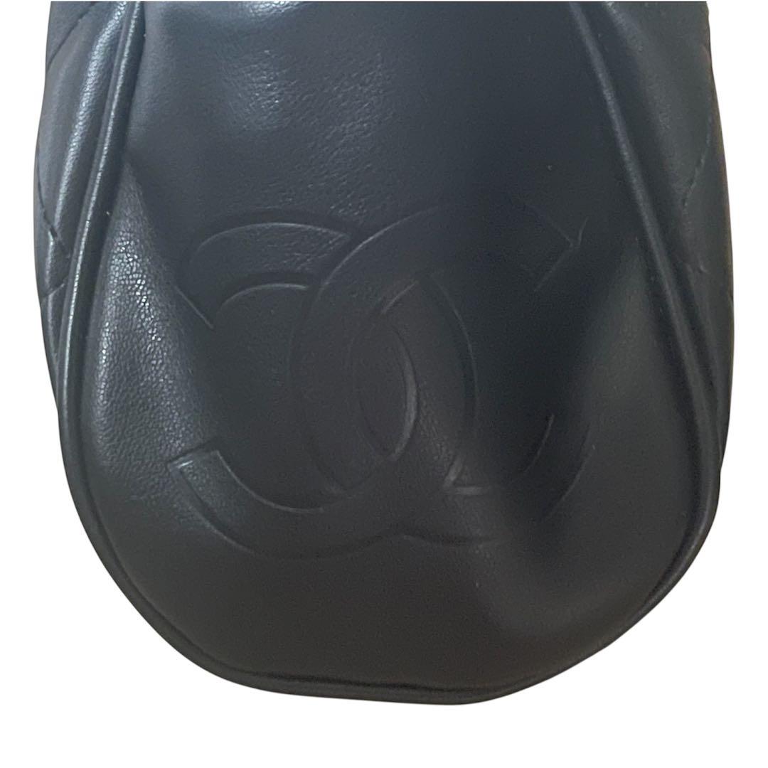 CHANEL ブラックレザー ショルダーバッグ ノベルティ チャーム - メルカリ