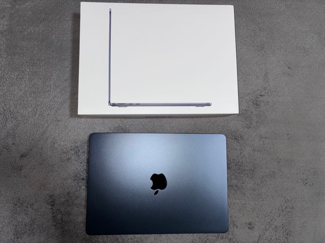 MacBook本体 MacBook Air M2 512GB 8GB Amazon.com: 2023 Apple MacBook Air with Apple M2 Chip with 8-Core