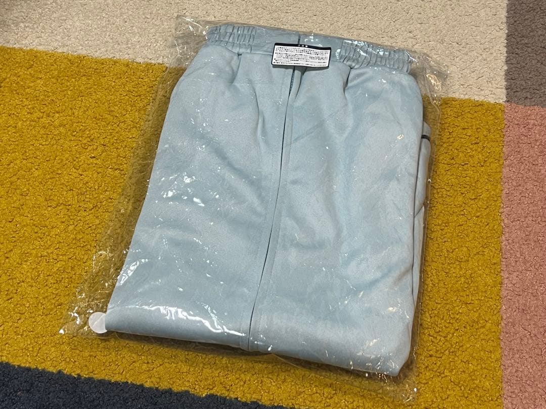 【完全新品未開封】RADWIMPS ジャージ上 Lサイズ