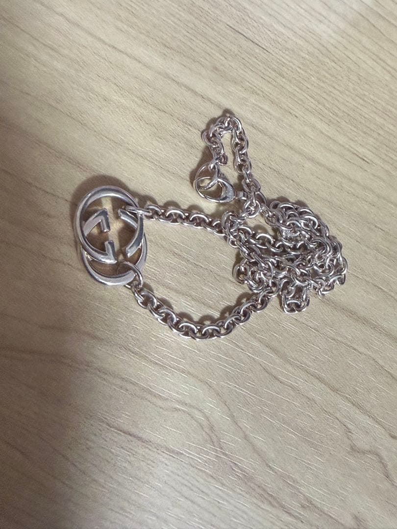 シルバー ロゴ付き チェーンネックレス GUCCI GUCCI（グッチ） インターロッキング チェーンネックレス 759703 J8400