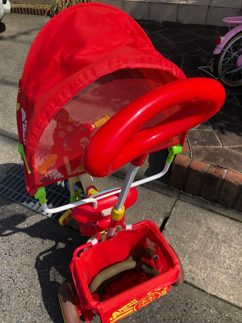 それいけ！アンパンマン デラックスII 三輪車 レッド 日よけ付き