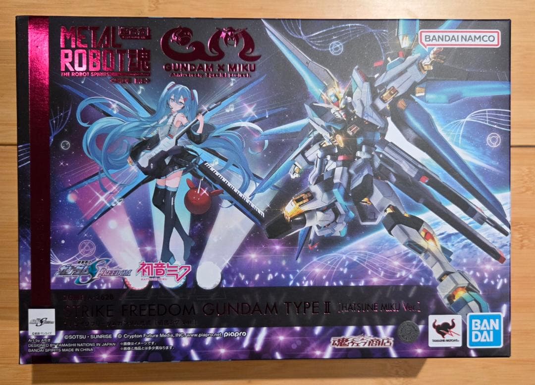 【送料込】ガンプラ6箱　/L ROBOT魂Sフリーダム弐式 初音ミク他
