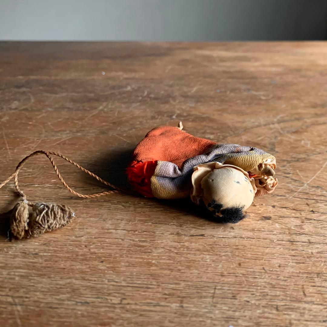 明治〜大正時代 吊るし飾り 子供の御守り 顔あり 縮緬細工 古道具 アンティーク