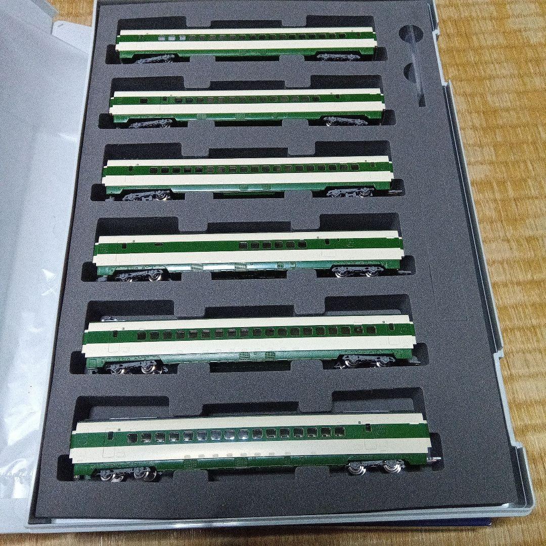 最終値下げ TOMIX 200系 東北・上越新幹線基本・増結セット(E編成)