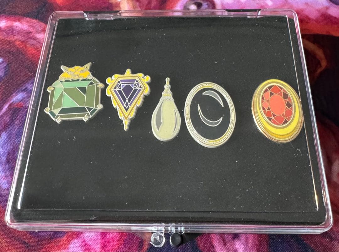 マジック：ザ・ギャザリング ピンバッジ5個セット サイン入り 71cZaVHPx7L._AC_UF894,