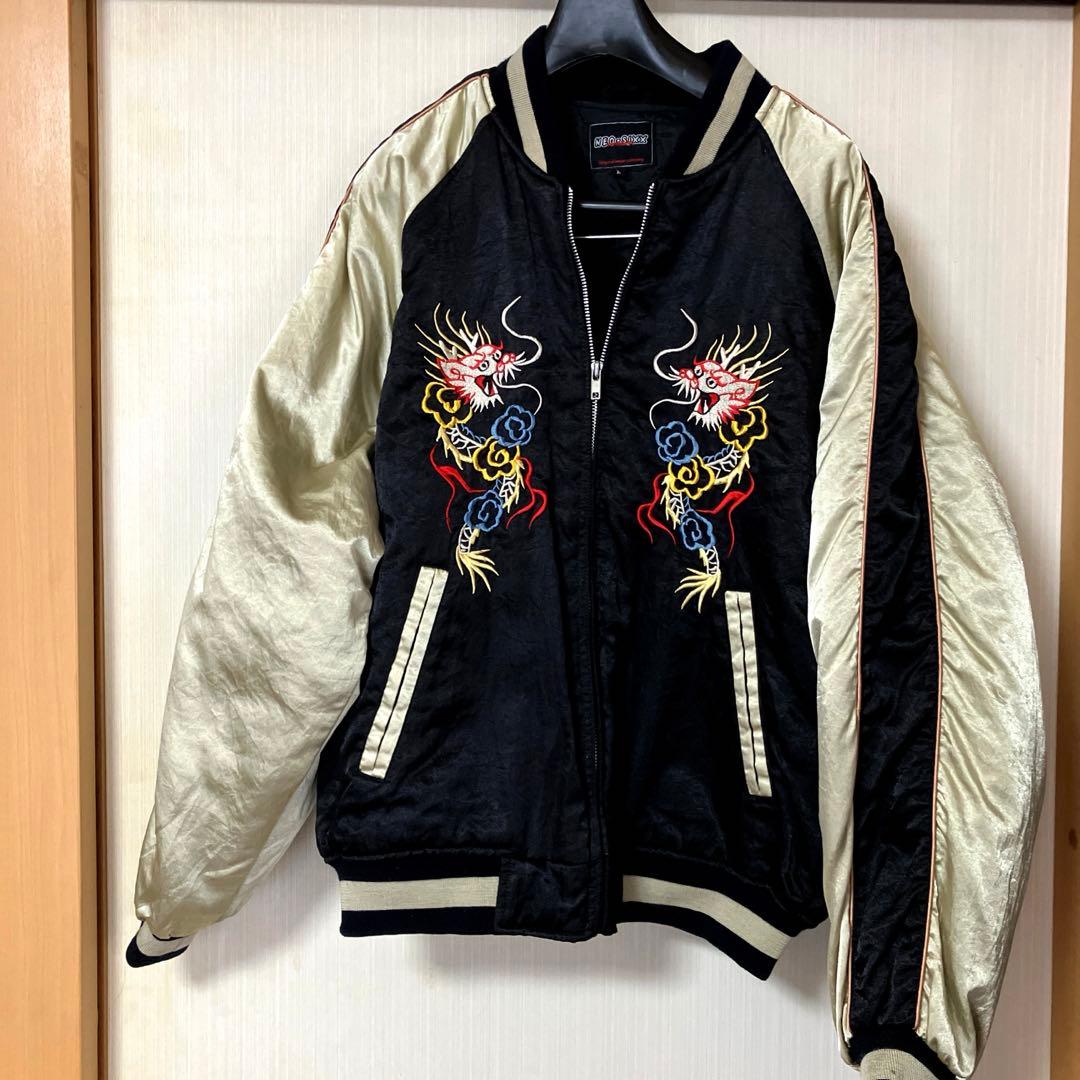 横須賀NEO-SIXXスカジャン 黒・ゴールド L - メルカリ