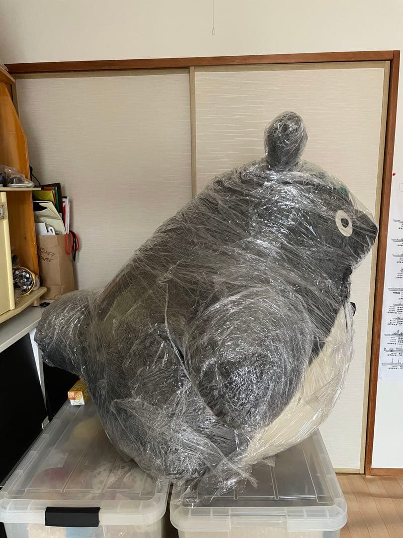 となりのトトロ　 ショップに飾ってある大きなぬいぐるみ