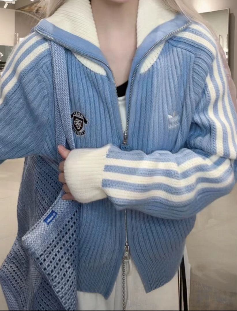 海外限定XS Adidasジップアップ ニットジャケット KF0719 - メルカリ