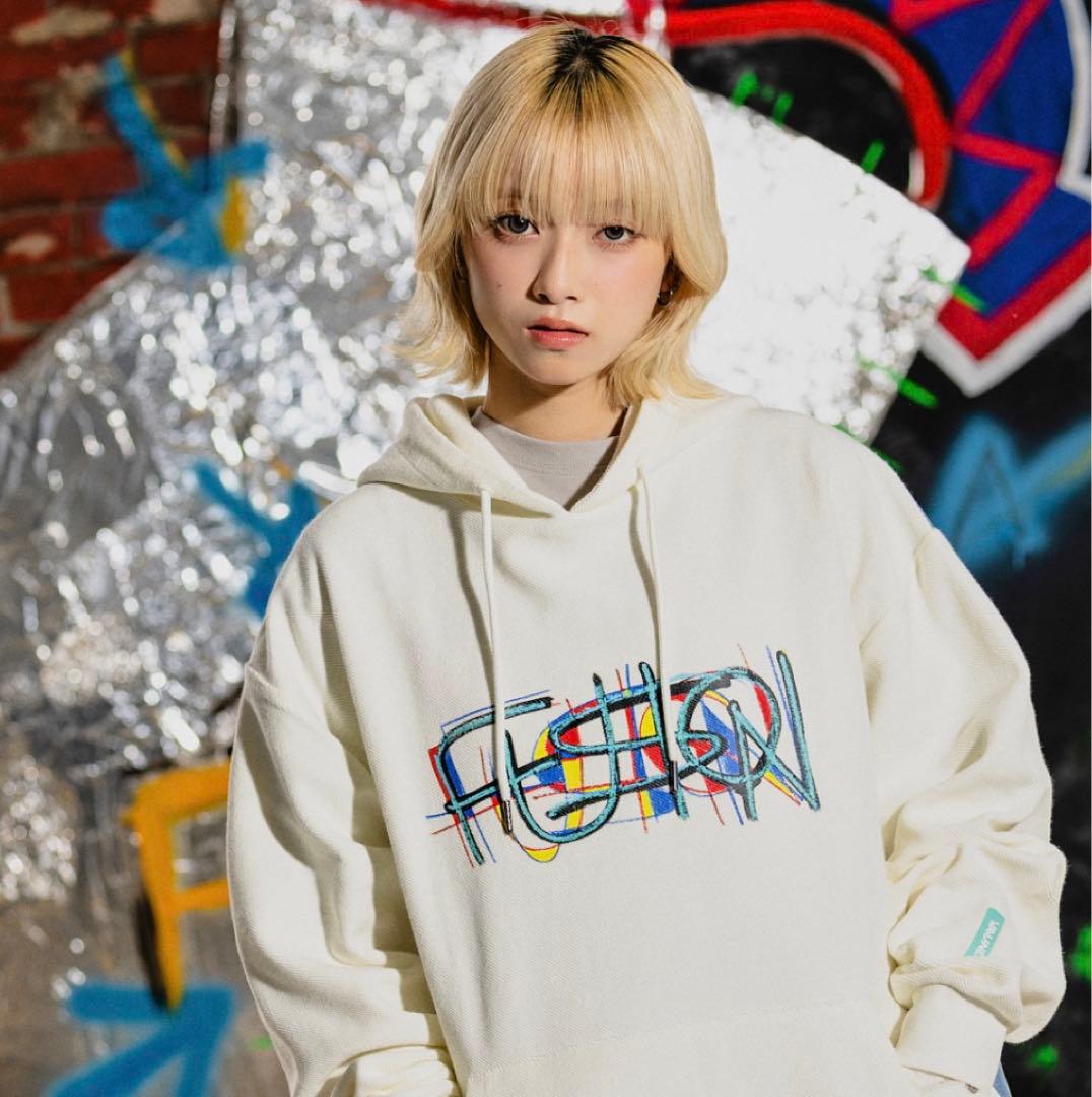 vaundyツアーグッズ新品未使用白パーカーMサイズFUSION vaundyツアーグッズ新品未使用白パーカーMサイズFUSION - メルカリ